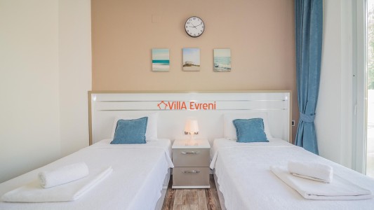 VillA Netya